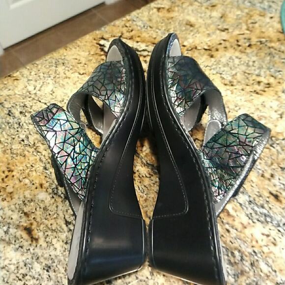Alegria Camile Tectonic Iridescent Comfort Slip Resistant Sandal LOT-372 38 8.5 - Picture 7 of 12